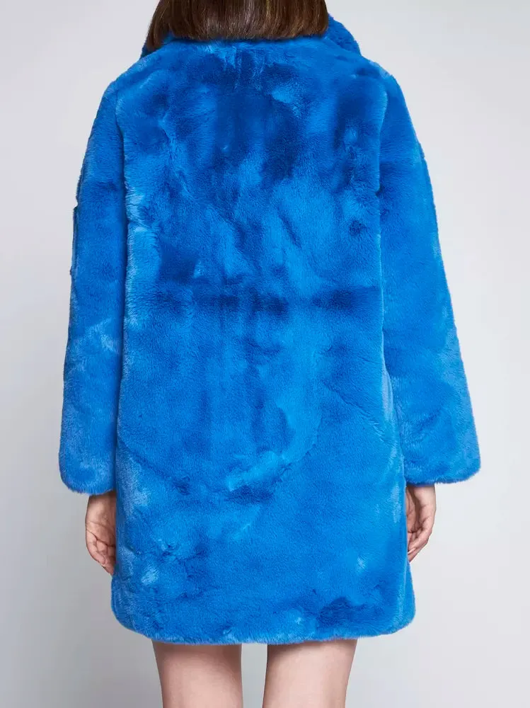 Apparis Chic Sapphire Eco-Fur Jacket – Unparalleled Warmth