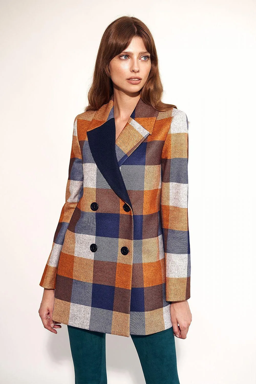 Chic Autumn Plaid Double-Breasted Coat for Effortless Style