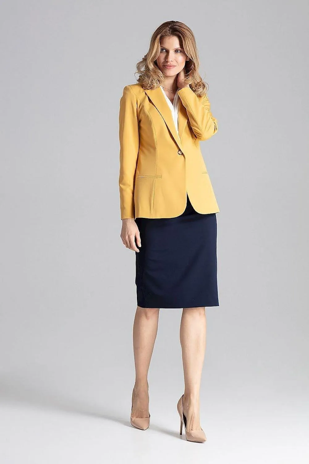 Chic One-Button Blazer with Playful Colorful Lining and Elegant Envelope Neckline