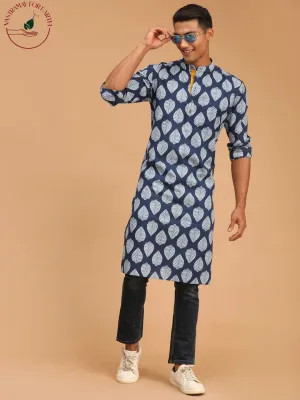 SHVAAS By VASTRAMAY Men's Blue Leaf Print cotton Kurta