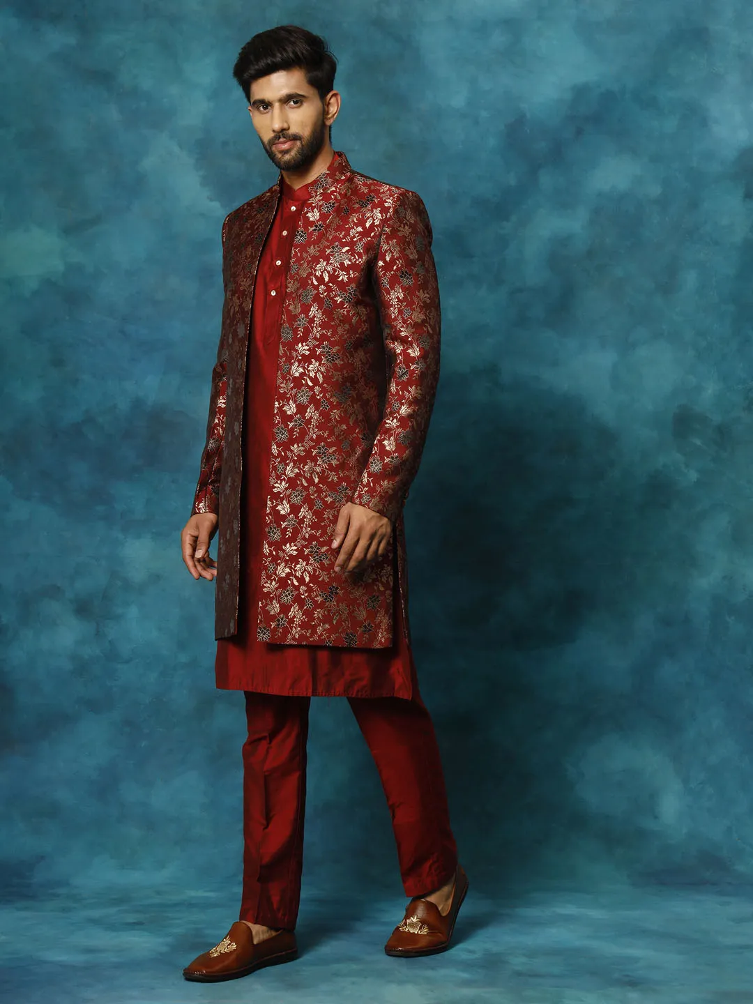 VASTRAMAY Red Jacquard Indo Western Kurta Set