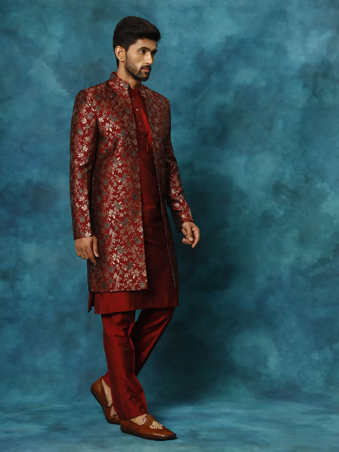 VASTRAMAY Red Jacquard Indo Western Kurta Set